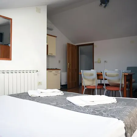 Apartment Ida Hrzic
